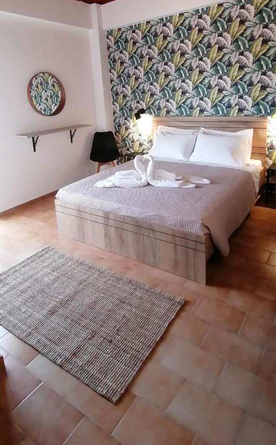 Stalis Drops Bed and Breakfast Eksteriør billede